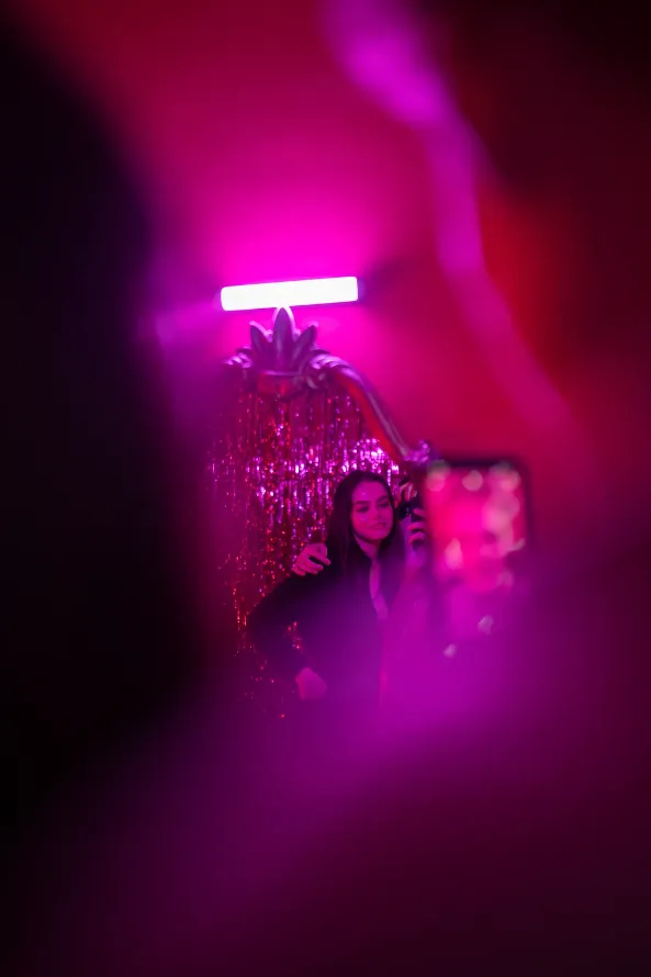 close-up-happy-friends-party