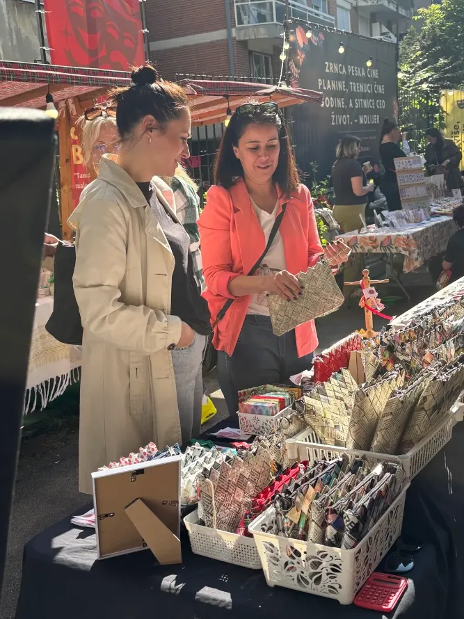 Bozanstveni bazar 02