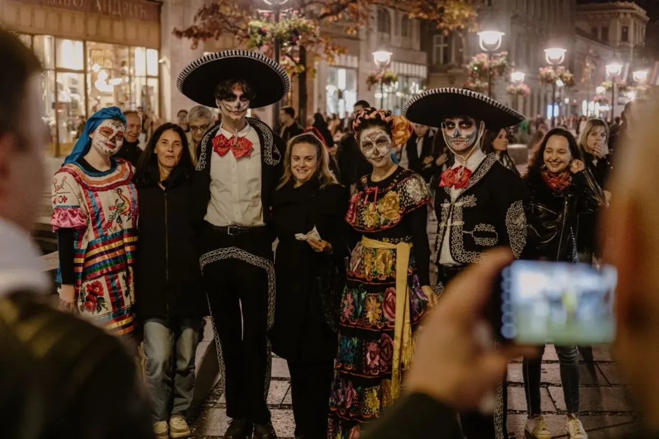 Defile katrina Knez Mihailovom ulicom, Foto Tanja Drobnjak 02