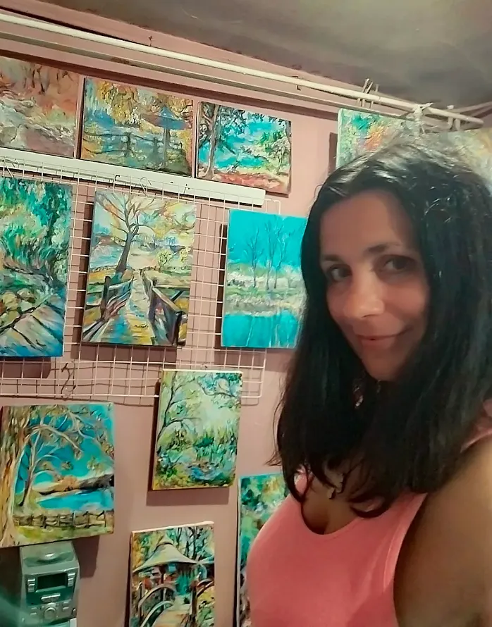 1764338132717 copy sr