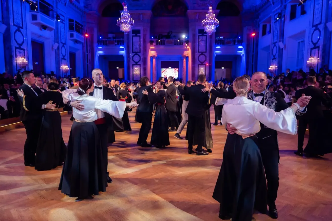 Luka Lazić- Svetosavski bal u Beču