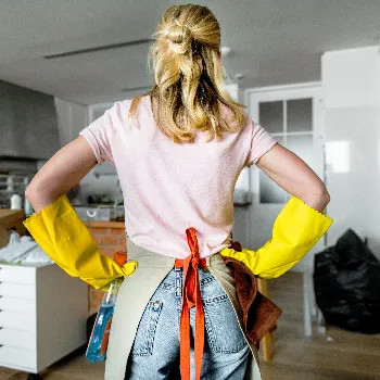 woman-cleaning-house